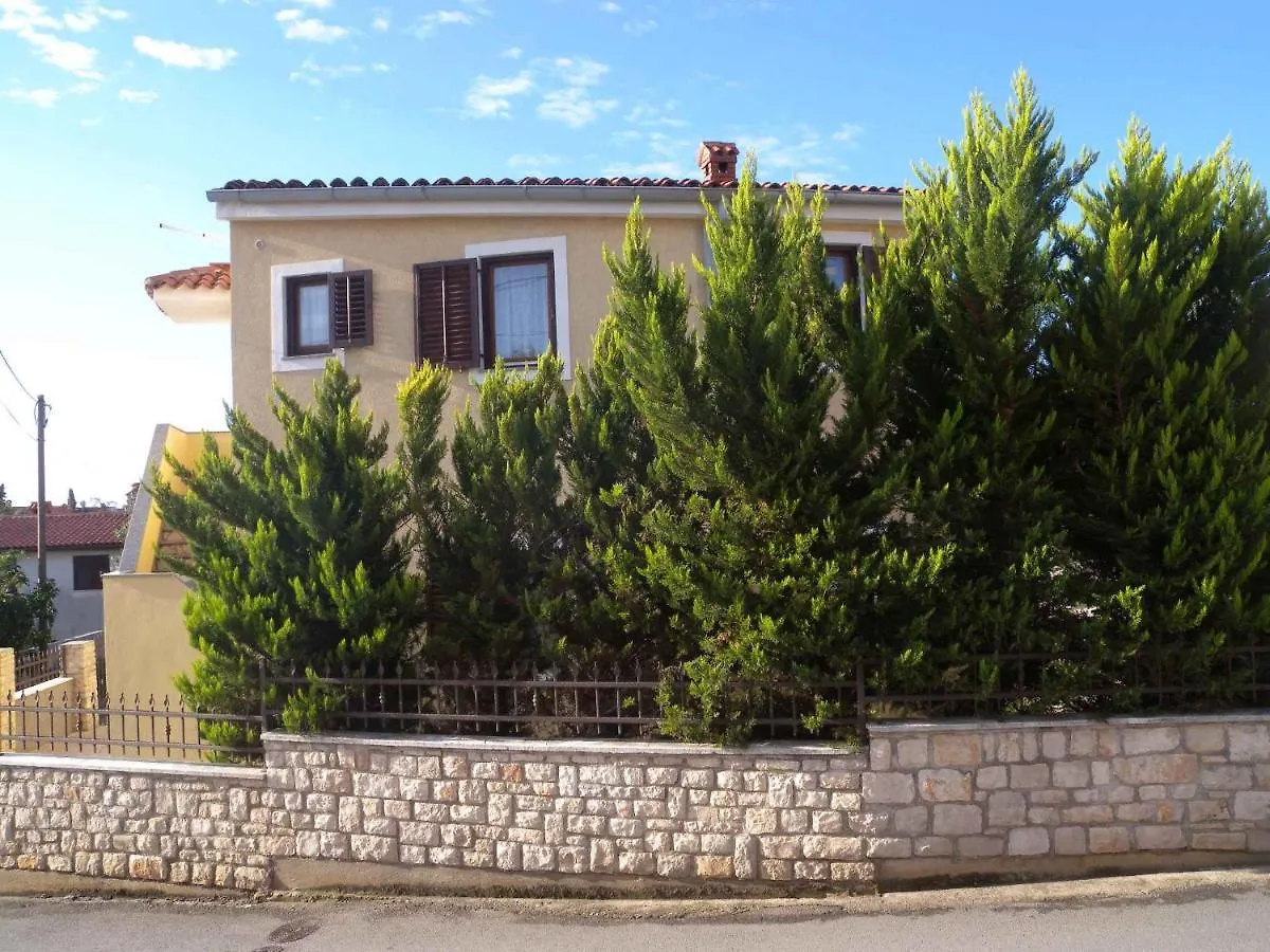 Holiday Home In Premantura/Istrien 10653 Croatia